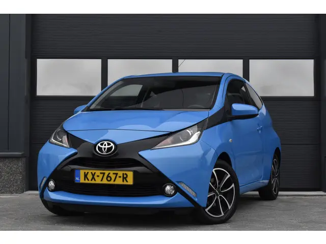 Toyota Aygo 1.0 VVT-i x-play 2016 Benzine