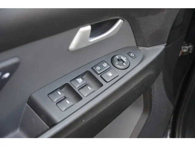 Kia Sportage 1.6 GDI DynamicPlusLine 2015 Benzine 18