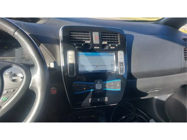 Nissan Leaf Acenta 24 kWh 2015 Elektrisch 6