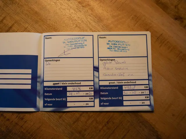 Mercedes-Benz E-Klasse Coupé 200 Ambition 2014 Benzine 32