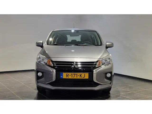 Mitsubishi Space Star 1.2 Connect+ 2022 Benzine 2
