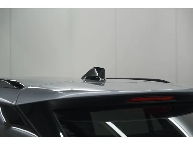 Peugeot 2008 PureTech 100 Allure 2024 Benzine 21