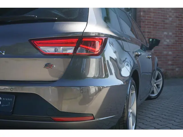 SEAT Leon ST 1.8 TSI FR Business 2014 Benzine 12