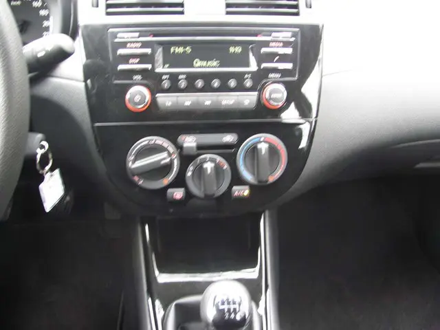 Nissan Pulsar 1.2 DIG-T Visia 2015 Benzine 17