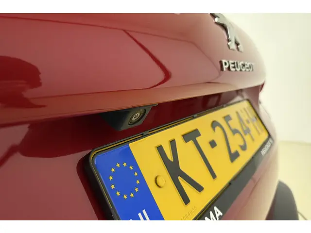 Peugeot 2008 1.2 PureTech Allure 2016 Benzine 10