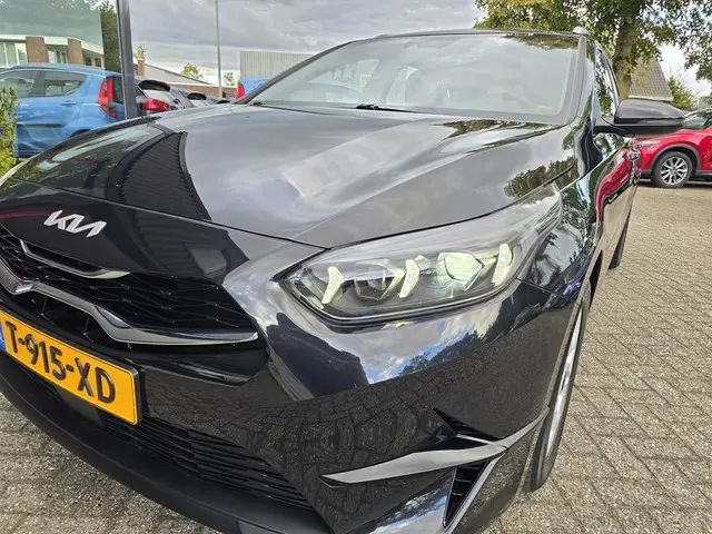 Kia Ceed Sportswagon 1.0 T-GDi DynamicLine 2023 Benzine 33