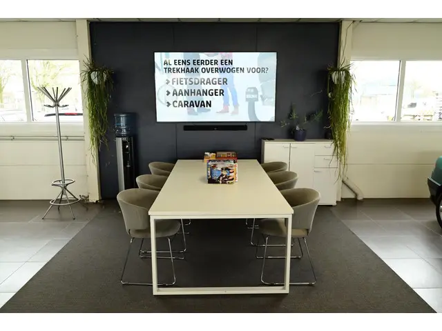 Ford C-MAX 1.0 Trend 2015 Benzine 38