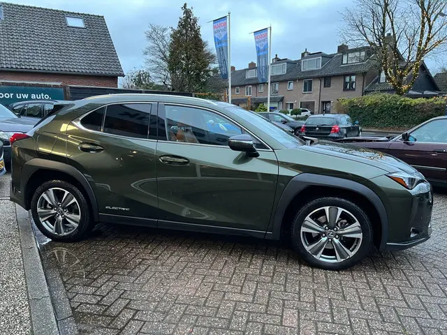 Lexus UX 300e Executive 54 kWh 2020 Elektrisch 4