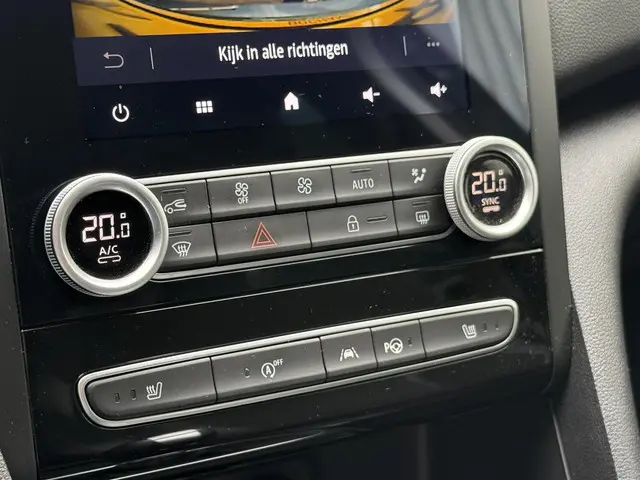 Renault Mégane Estate 1.3 TCe 140 Techno 2023 Benzine 24