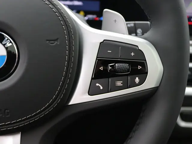 BMW X7 xDrive40i 2025 Benzine 21