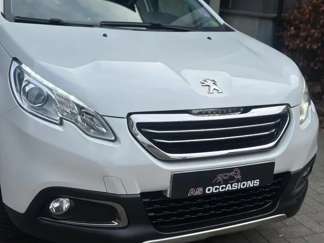 Peugeot 2008 1.2 PureTech Pano - Cruise - Navi 2014 Benzine 5