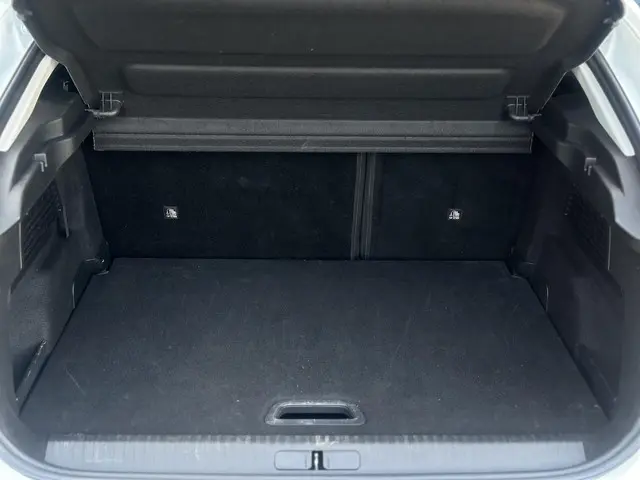 Citroën C4 1.2 Puretech Business Plus 2021 Benzine 9