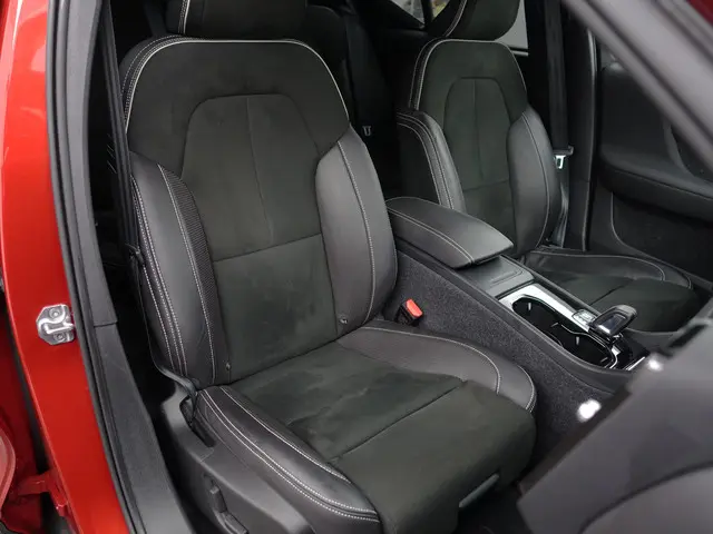 Volvo XC40 Recharge P8 AWD R-Design Aut- 2020 Elektrisch 23