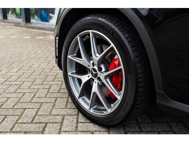 Mercedes-Benz GLC AMG 43 4MATIC Premium 2019 Benzine 10