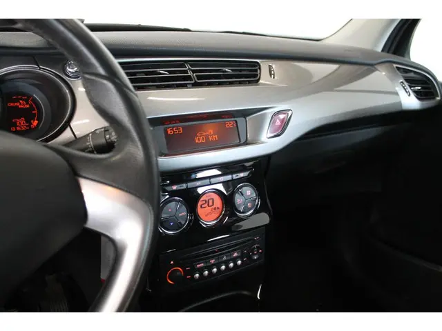 Citroën C3 1.6 VTi Exclusive *Clima/Pdc/Cruise* 2012 Benzine 8