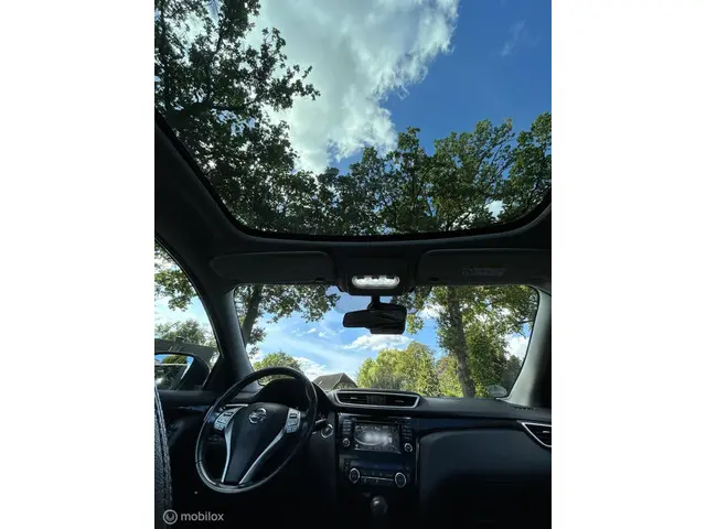 Nissan QASHQAI 1.2 Tekna 2015 Benzine 15