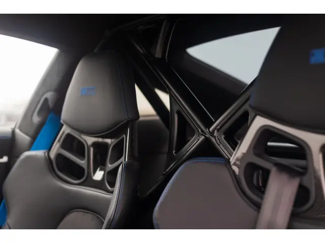 Porsche 911 992 3.0 Dakar 2023 Benzine 19