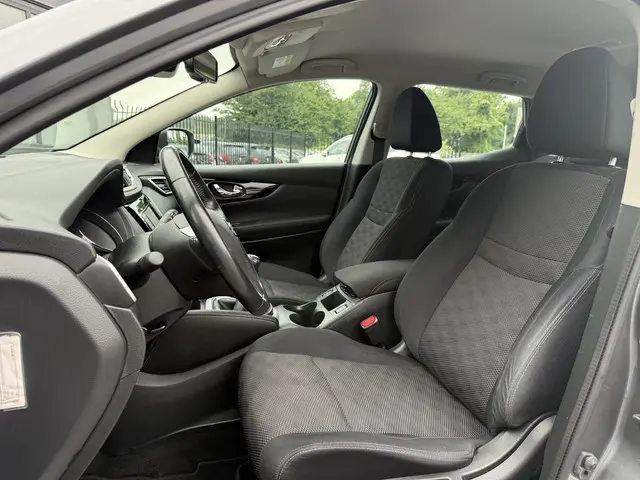 Nissan QASHQAI 1.2 Acenta 2014 Benzine 6