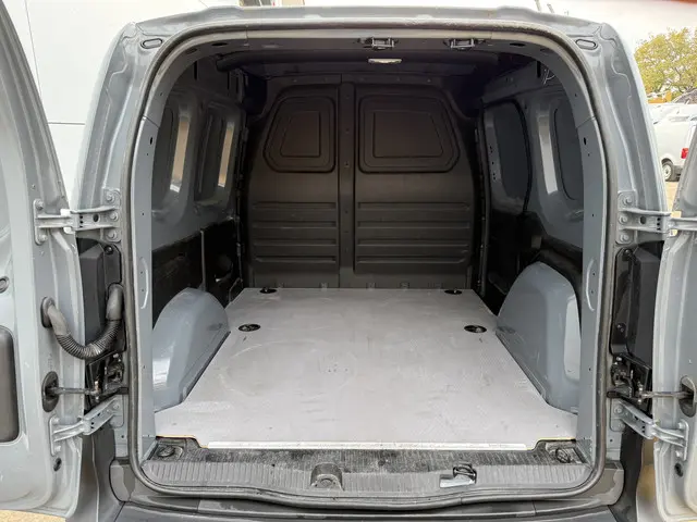 Nissan Townstar N-Connecta 1.3 130PK 2022 Benzine 12