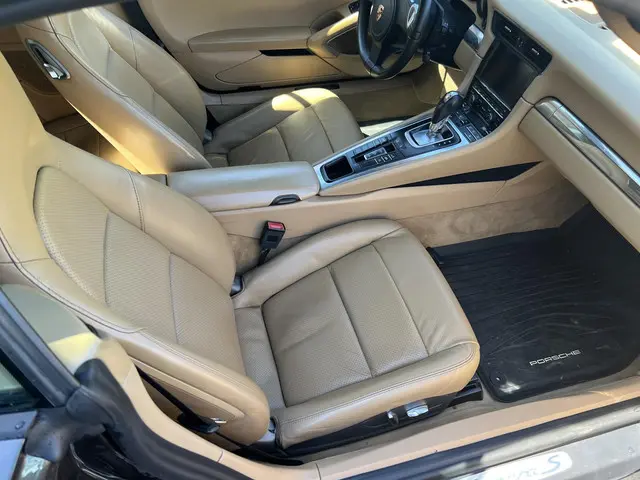 Porsche 911 Cabrio 3.4 Carrera 991 2014 Benzine 4