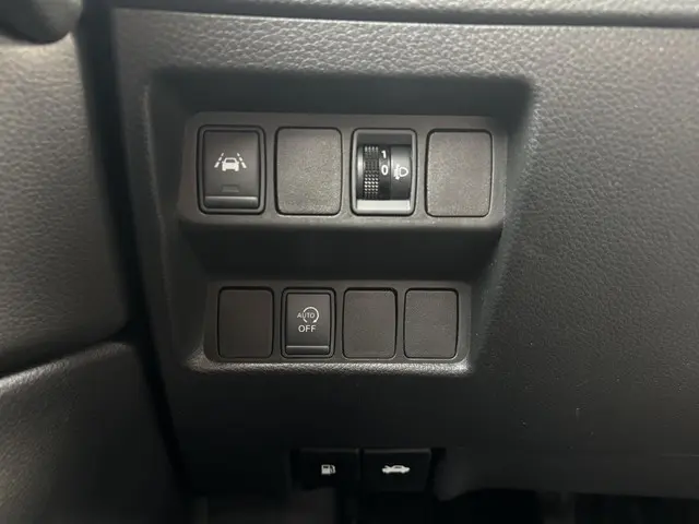 Nissan QASHQAI 1.2 Tekna 2018 Benzine 17