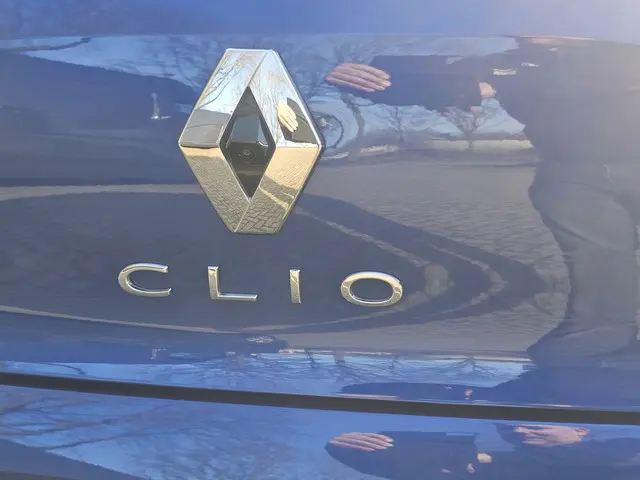 Renault Clio 1.0 TCe 90 Techno Camera/Pdc 2022 Benzine 9