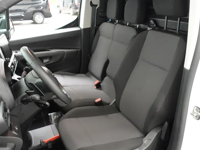Citroën Berlingo 1.5 BlueHDi 130PK L2 3-zits 2023 Diesel 2
