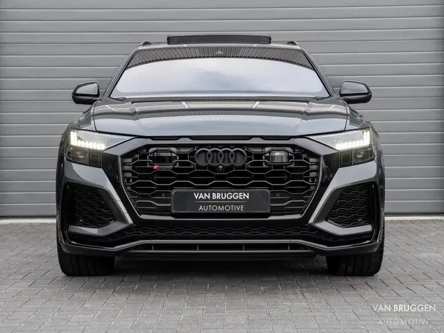 Audi RSQ8 4.0 TFSI V8 quattro 2021 Benzine 6
