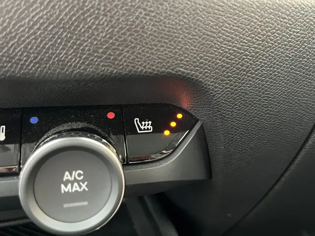 Citroën ë-C4 Feel 50 kWh 2022 Elektrisch 16