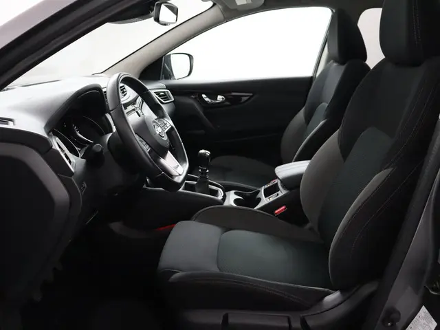 Nissan QASHQAI 1.3 DIG-T Design Edition 2021 Benzine 6
