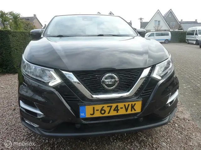Nissan QASHQAI 1.3 DIG-T Acenta 2019 Benzine 2