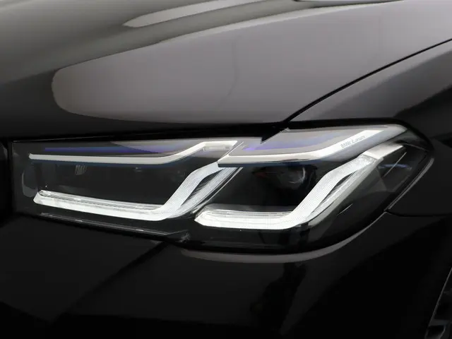 BMW 5 Serie Sedan 545e xDrive 2021 Hybride Benzine 7