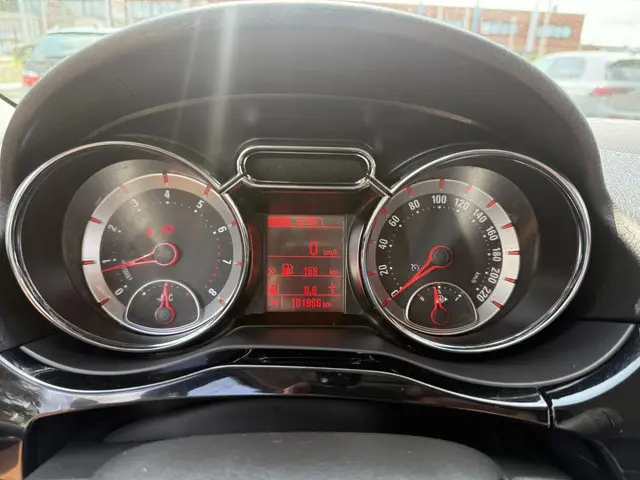 Opel ADAM 1.4 Glam automaat 2015 Benzine 7