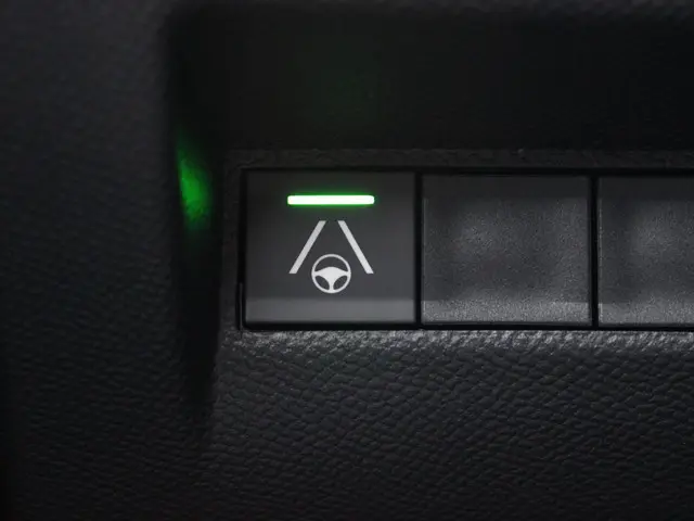 Peugeot 2008 1.2 Hybrid 145 GT 2026 Hybride Benzine 22