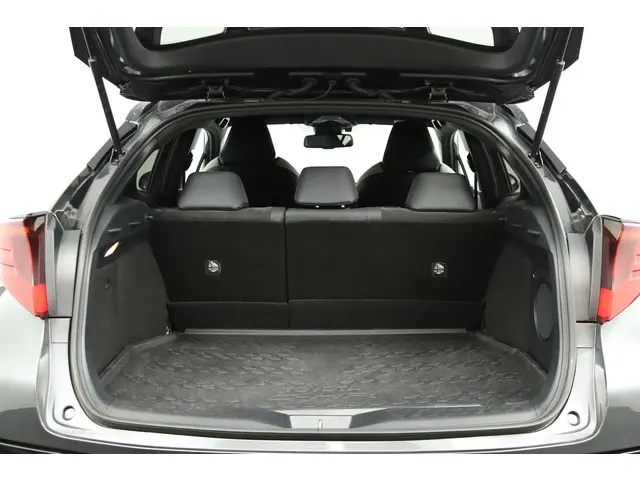 Toyota C-HR 2.0 Hybrid GR-Sport 2022 Hybride Benzine 24