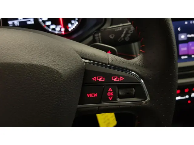 SEAT Ibiza 1.0 TSI 110pk DSG FR 2021 Benzine 19