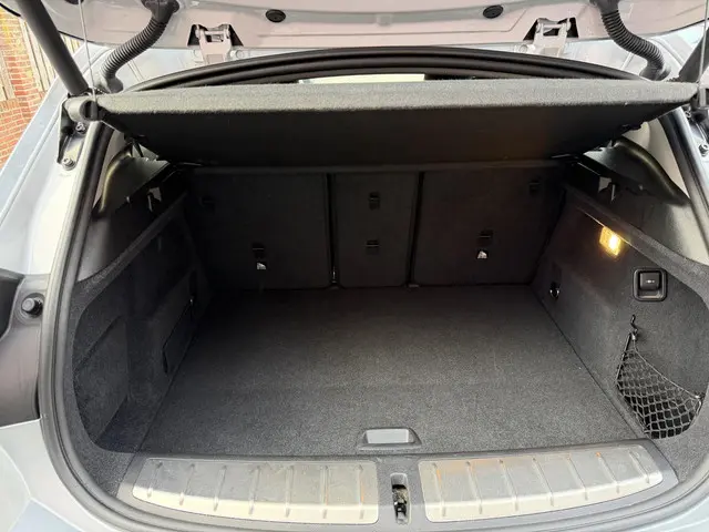 BMW X2 sDrive18i High Executive 2018 Benzine 18