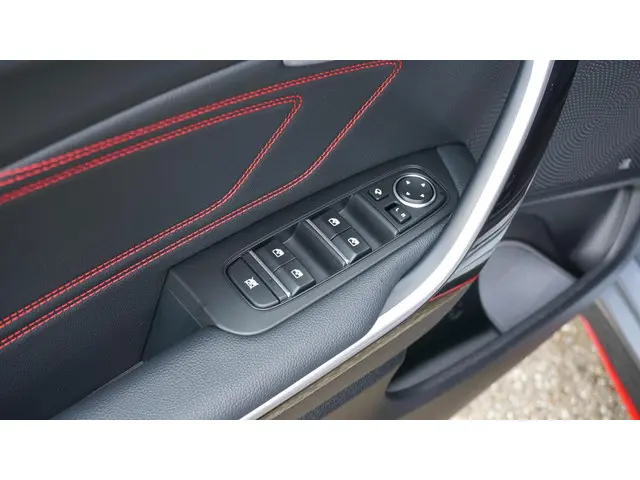 Kia ProCeed 1.6 T-GDI 204pk GT 2022 Benzine 54