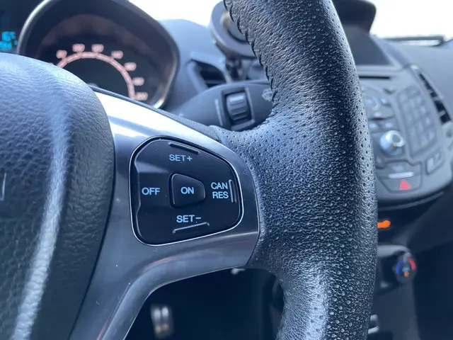 Ford Fiesta 1.0 EcoBoost ST Line 2017 Benzine 19