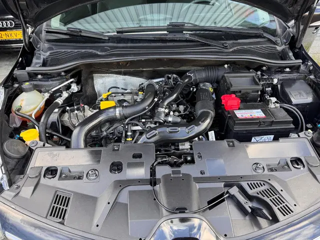 Renault Clio 0.9 TCe ECO Night&Day 2015 Benzine 16