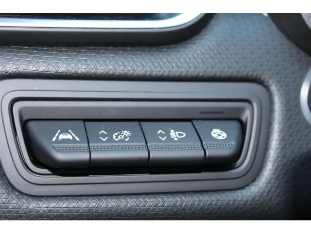 Renault Clio 1.3 TCe Intens 2020 Benzine 26
