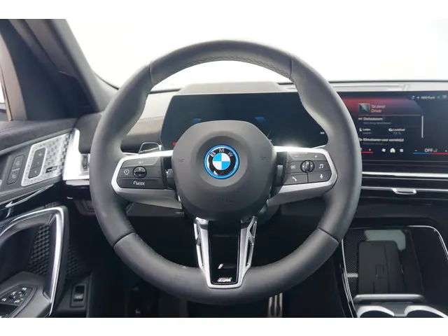 BMW iX2 eDrive20 2025 Elektrisch 10