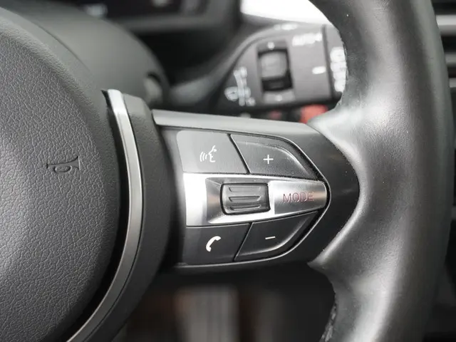 BMW X1 sDrive18i High Executive Edition 2019 Benzine 20