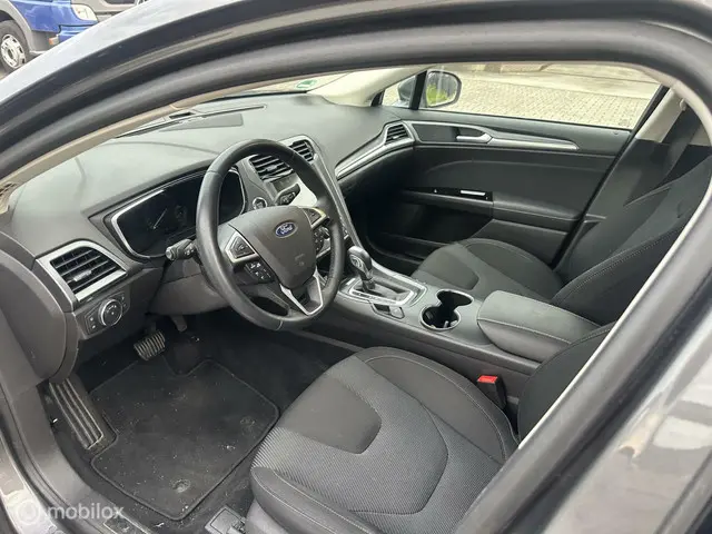 Ford Mondeo 2.0 IVCT HEV Titanium X 2018 Hybride Benzine 9