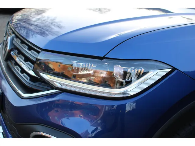 Volkswagen T-Cross 1.0 TSI Style Business R 2020 Benzine 9