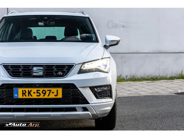 SEAT Ateca 1.4 EcoTSI FR 2018 Benzine 8