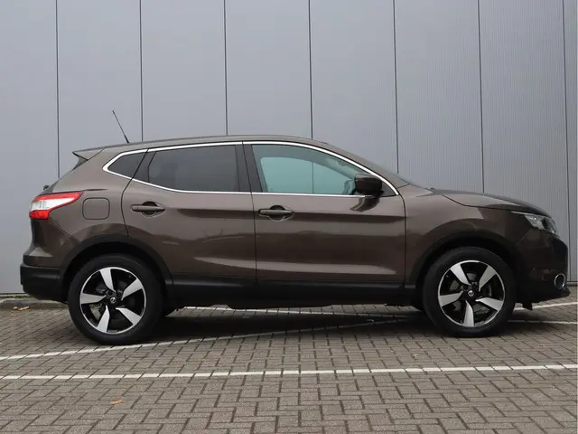 Nissan QASHQAI 1.2 N-Connecta 2016 Benzine 16