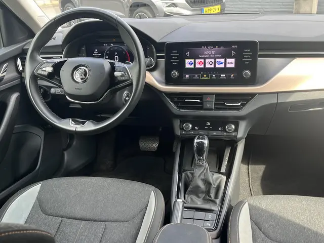 Škoda Kamiq 1.0 TSi DSG Style 2023 Benzine 10
