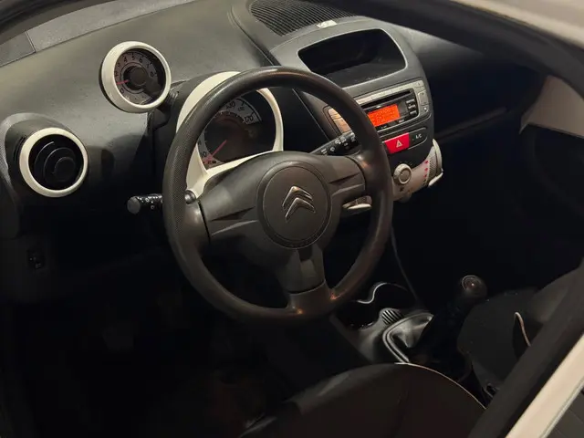 Citroën C1 1.0 Collection|Airco| 2012 Benzine 18