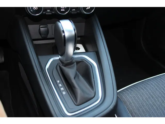 Renault Clio 1.3 TCe Intens 2020 Benzine 28